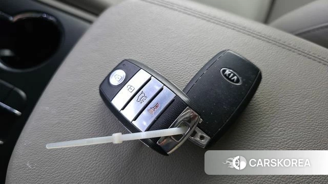 Kia The New Carnival id 4471667 из Кореи 10