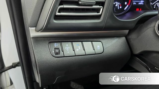 Hyundai The New Avante AD id 4465380 из Кореи 10