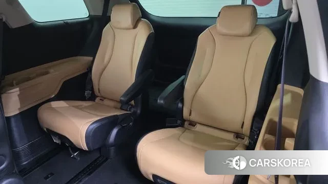 Kia Carnival 4th generation id 3701430 из Кореи 10