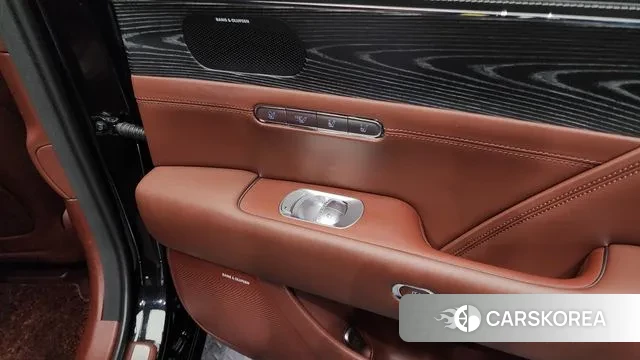 Genesis G90 (RS4) id 3654832 из Кореи 10