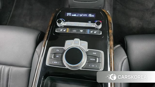 Genesis G90 id 4330848 из Кореи 10