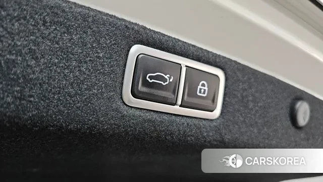 Hyundai Grandeur Hybrid (GN7) id 3109920 из Кореи 10