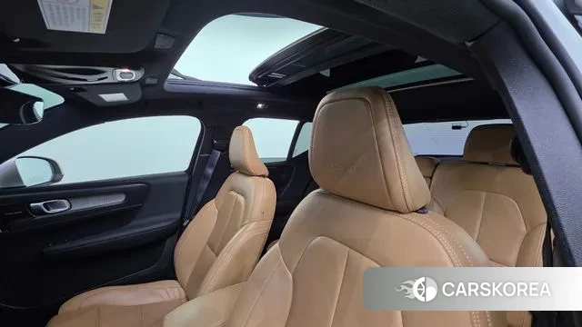 Volvo XC40 id 3380237 из Кореи 10