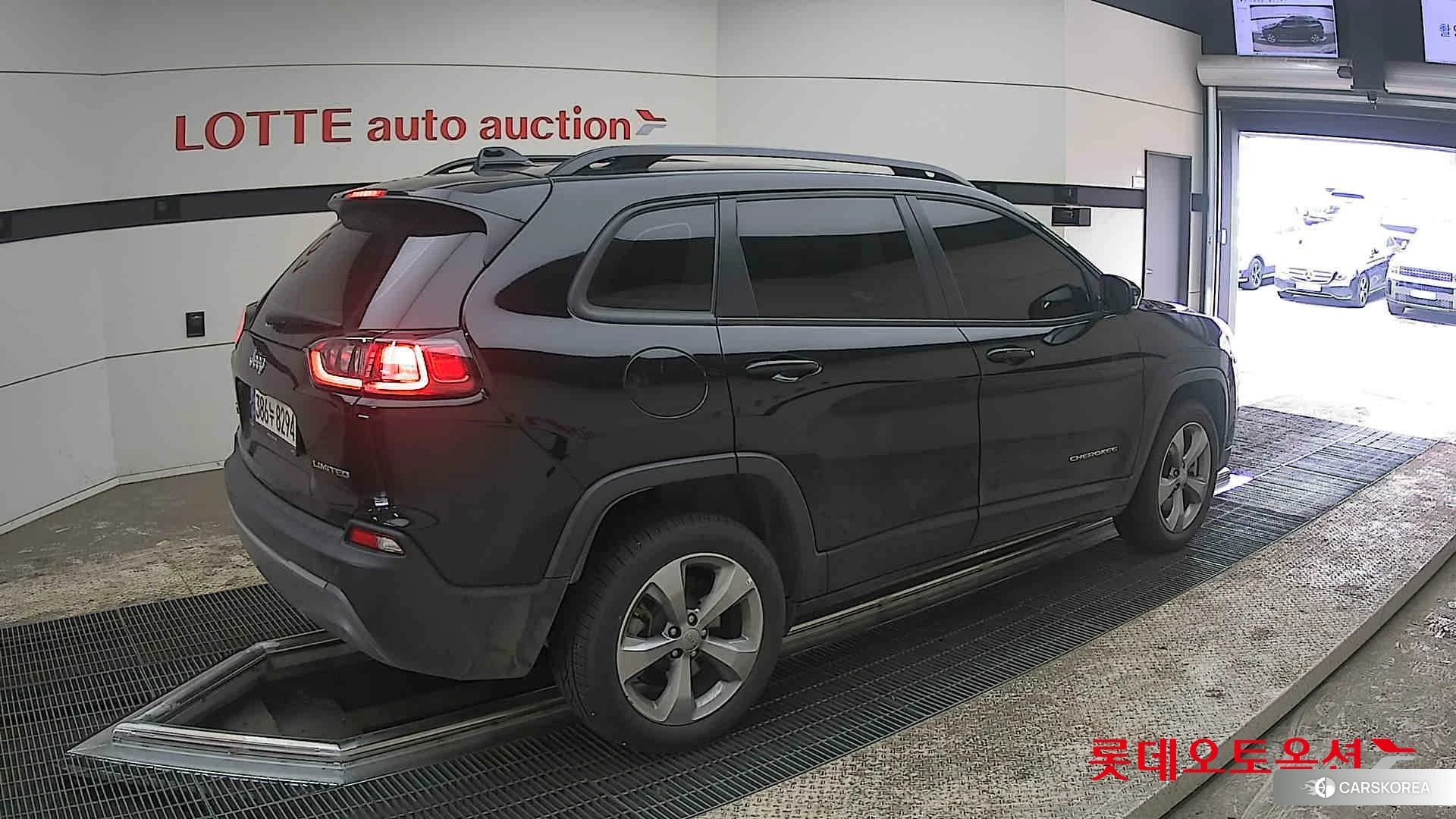 Jeep Straw Cherokee 2.4 AWD id 3875654 из Кореи 10