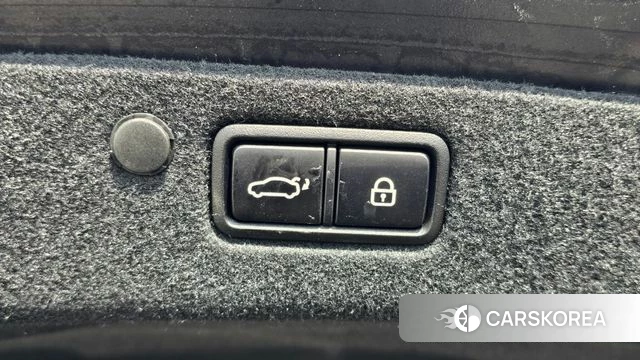 Hyundai The New Grandeur IG id 4224238 из Кореи 10