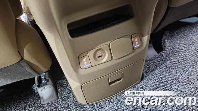 Kia The New Carnival id 2253733 из Кореи 10