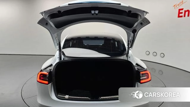 Tesla Model 3 id 4395638 из Кореи 10