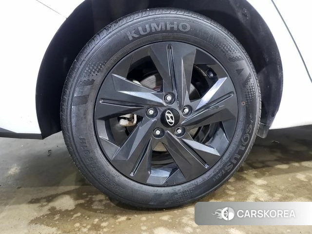 Hyundai Avante (CN7) id 4392564 из Кореи 10
