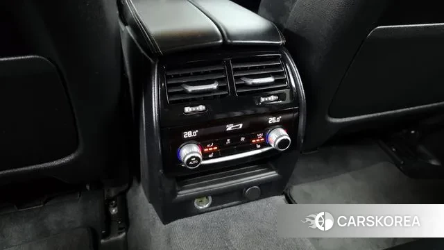 BMW 5 Series (G30) id 3631542 из Кореи 10