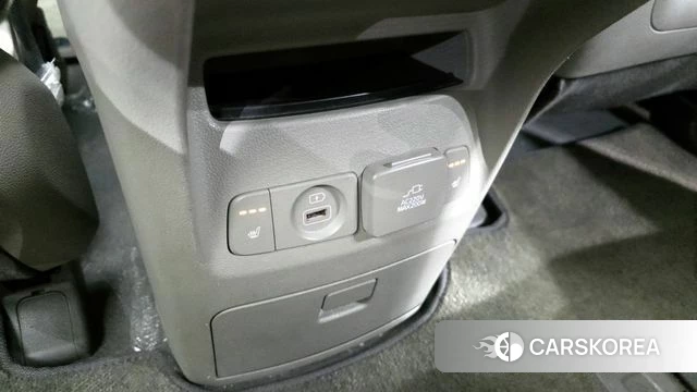 Kia The New Carnival id 3917221 из Кореи 10