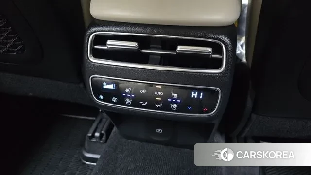 Genesis GV70 id 3560281 из Кореи 10