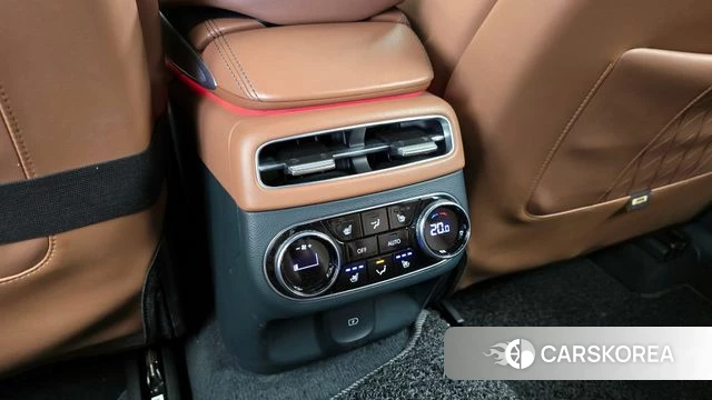 Genesis GV70 id 3864480 из Кореи 10