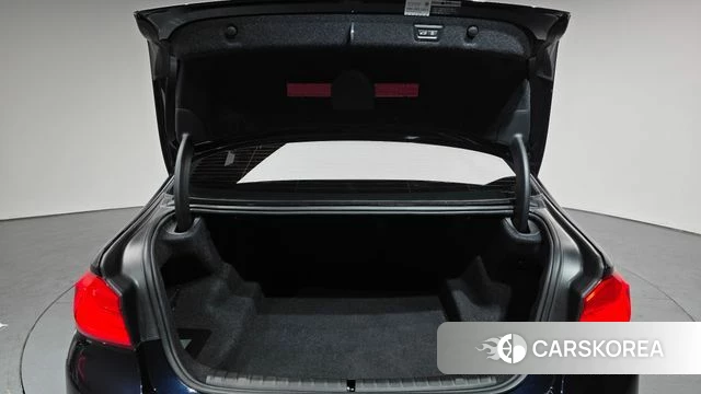 BMW 5 Series (G30) id 3867600 из Кореи 10