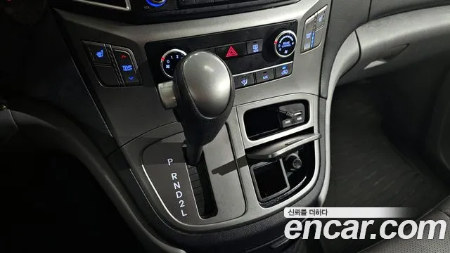 Hyundai The New Grand Starex id 2603659 из Кореи 10