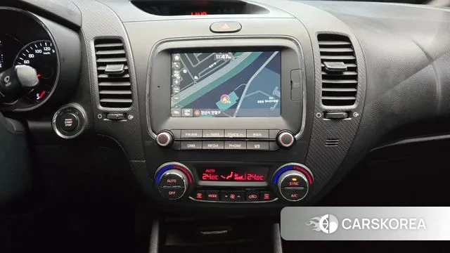 Kia The New K3 id 3692882 из Кореи 10