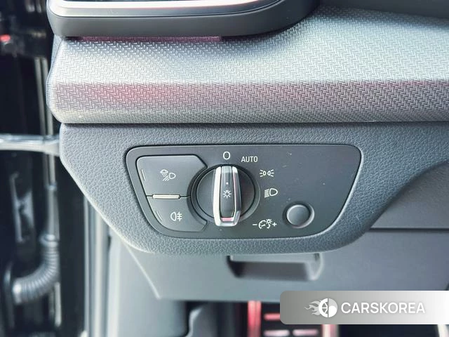 Audi Q5L id 4258623 из Китая 10