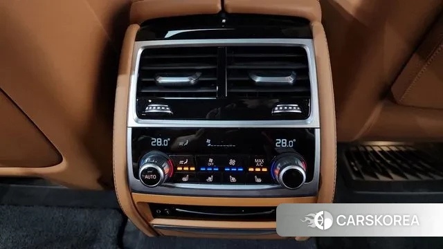 BMW 7 Series (G11) id 3334014 из Кореи 10