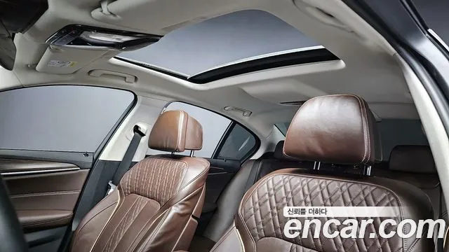 BMW 5 Series (G30) id 2817786 из Кореи 10