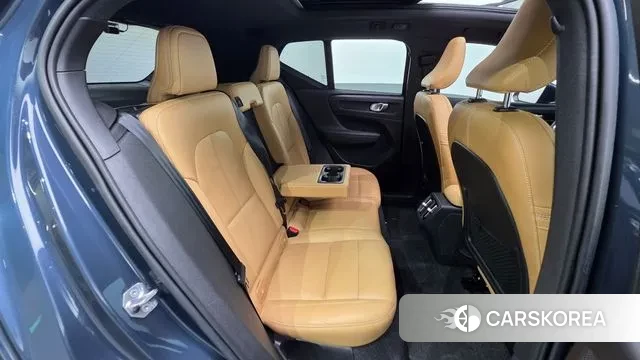 Volvo XC40 id 3434247 из Кореи 10