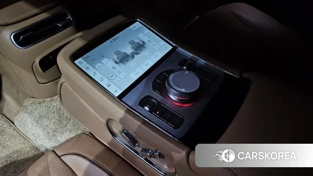 Genesis G90 (RS4) id 3467845 из Кореи 10