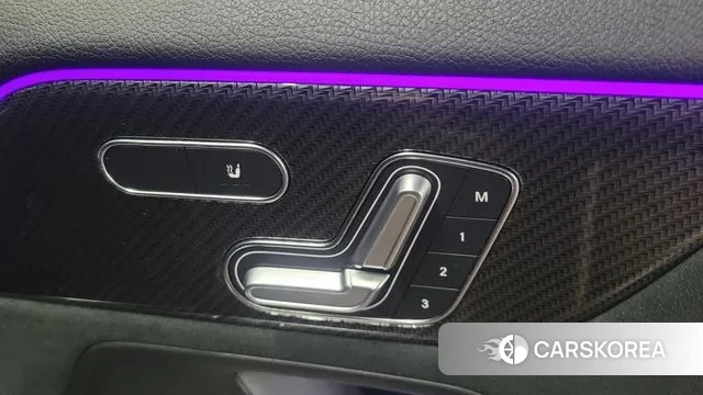 Mercedes-Benz GLA - Class H247 id 3476690 из Кореи 10