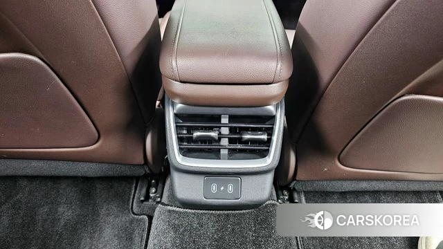 Hyundai Grandeur Hybrid (GN7) id 3870901 из Кореи 10