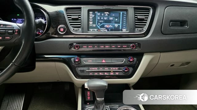 Kia The New Carnival id 3879458 из Кореи 10