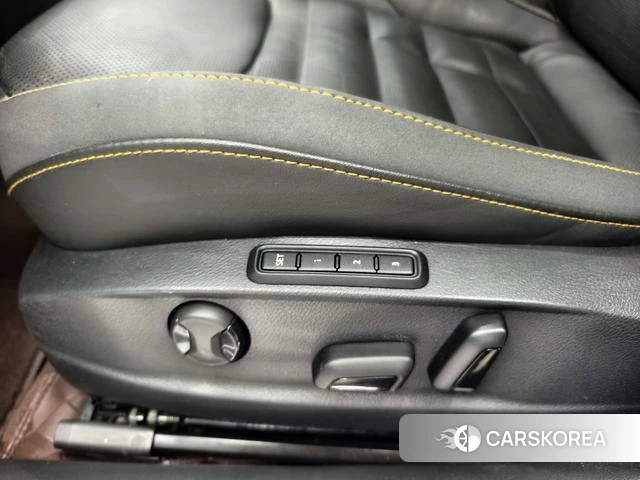 Volkswagen CC id 4300931 из Китая 10