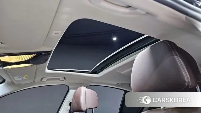 BMW 5 Series (G30) id 3329912 из Кореи 10