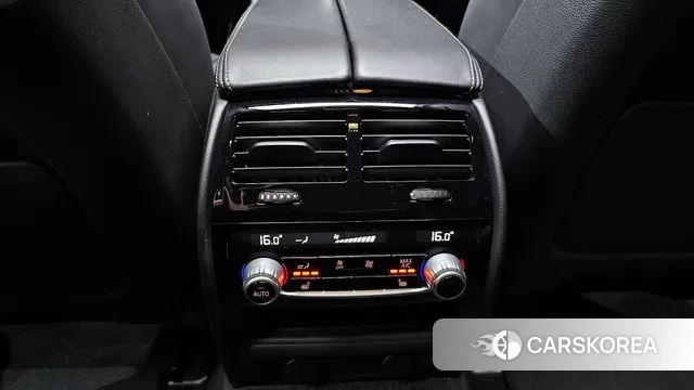 BMW 5 Series (G30) id 3005005 из Кореи 10