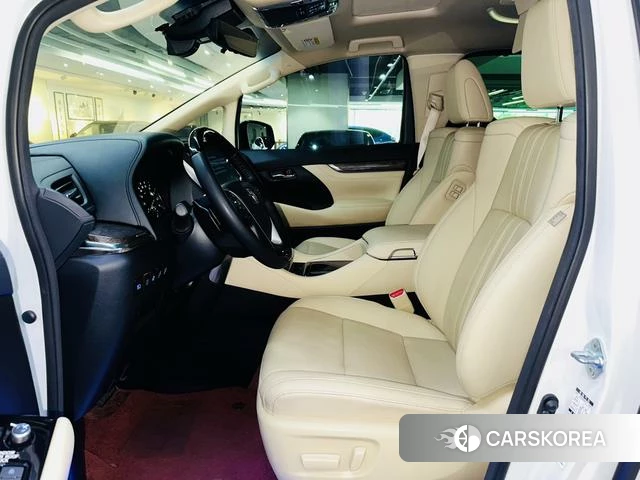 Toyota Elfa id 4358889 из Китая 10