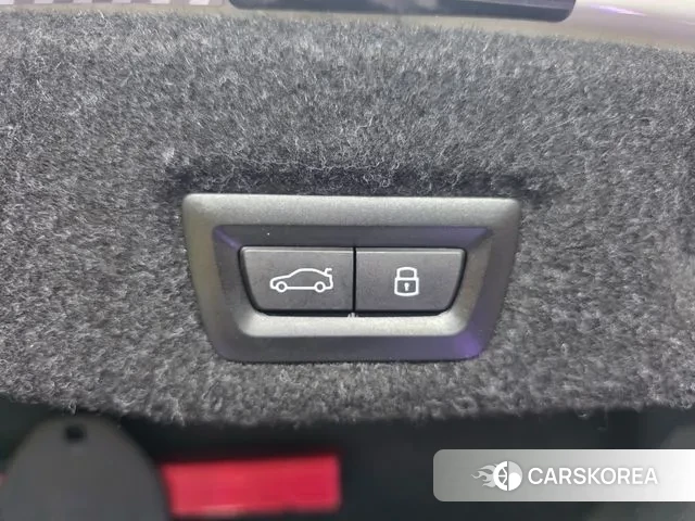 BMW 5 Series (G60) id 3359824 из Кореи 10