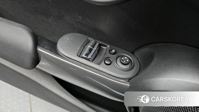 Mini Cooper id 4324825 из Кореи 10