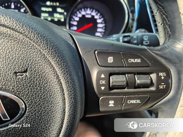Kia All New Carnival id 4728244 из Кореи 10
