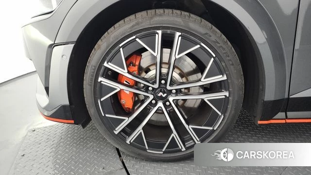 Hyundai Ionic 5 id 3921739 из Кореи 10