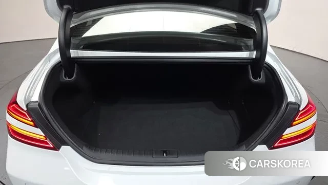 Genesis The New G70 id 3582350 из Кореи 10