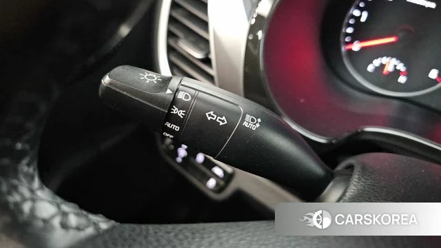 Kia Seltos id 4324983 из Кореи 10