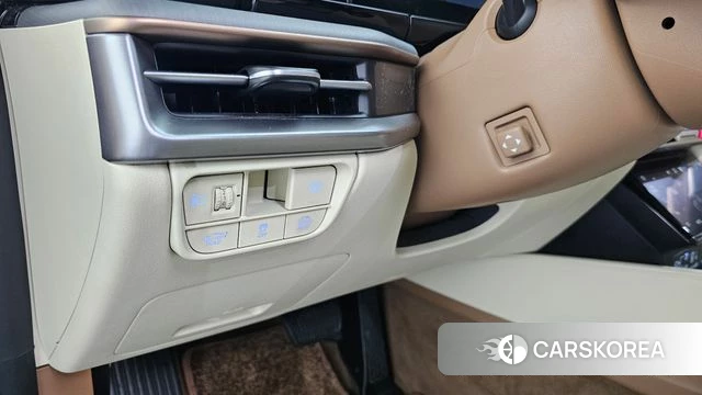 Hyundai Grandeur Hybrid (GN7) id 4591684 из Кореи 10