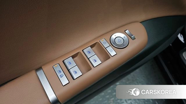 Hyundai Grandeur (GN7) id 4414827 из Кореи 10