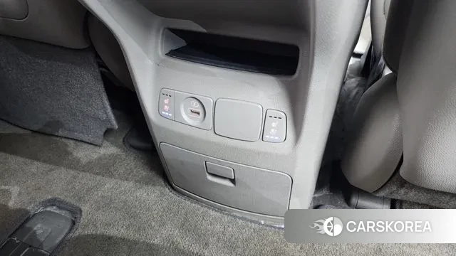 Kia The New Carnival id 3312808 из Кореи 10