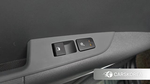 Kia Di Ol Nu Niro id 4854019 из Кореи 10