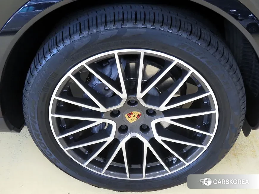 Porsche Cayenne (PO536) id 1613113 из Кореи 10