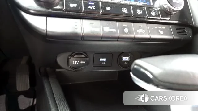 Hyundai Avante (CN7) id 3312269 из Кореи 10