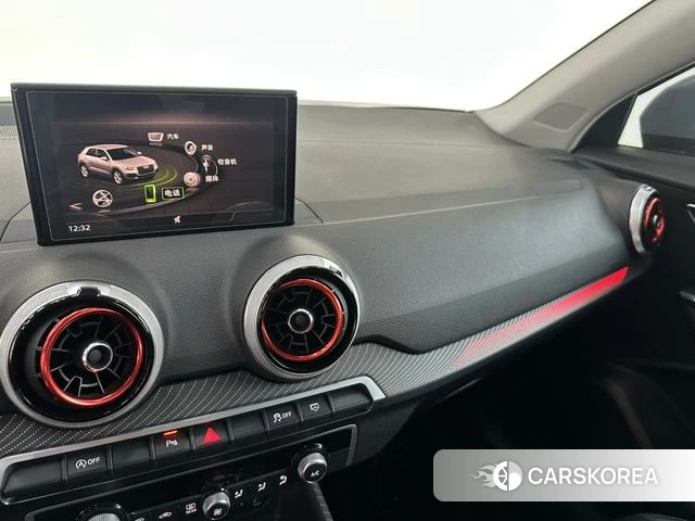 Audi Q2L id 4275414 из Китая 10