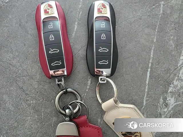 Porsche 718 Boxster id 3702072 из Кореи 10