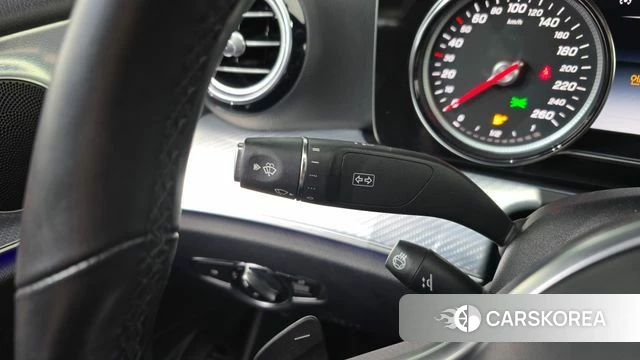 Mercedes-Benz E-Class W213 id 4794446 из Кореи 10