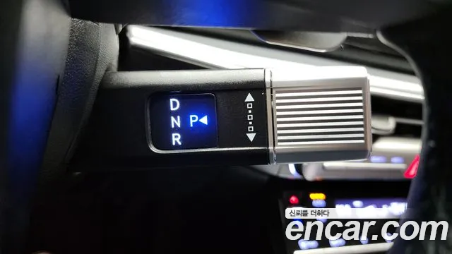 Hyundai Grandeur (GN7) id 2607919 из Кореи 10