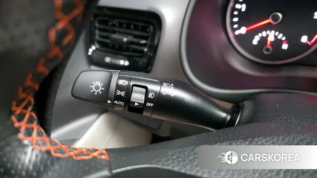 Kia Stonic id 3024832 из Кореи 10