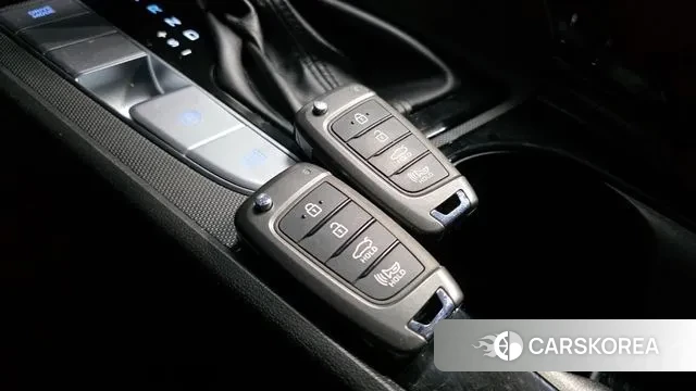 Hyundai Avante Hybrid (CN7) id 3443773 из Кореи 10