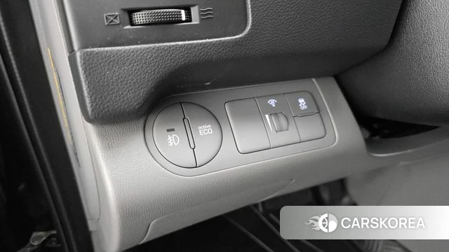 Hyundai The New Grand Starex id 4020056 из Кореи 10